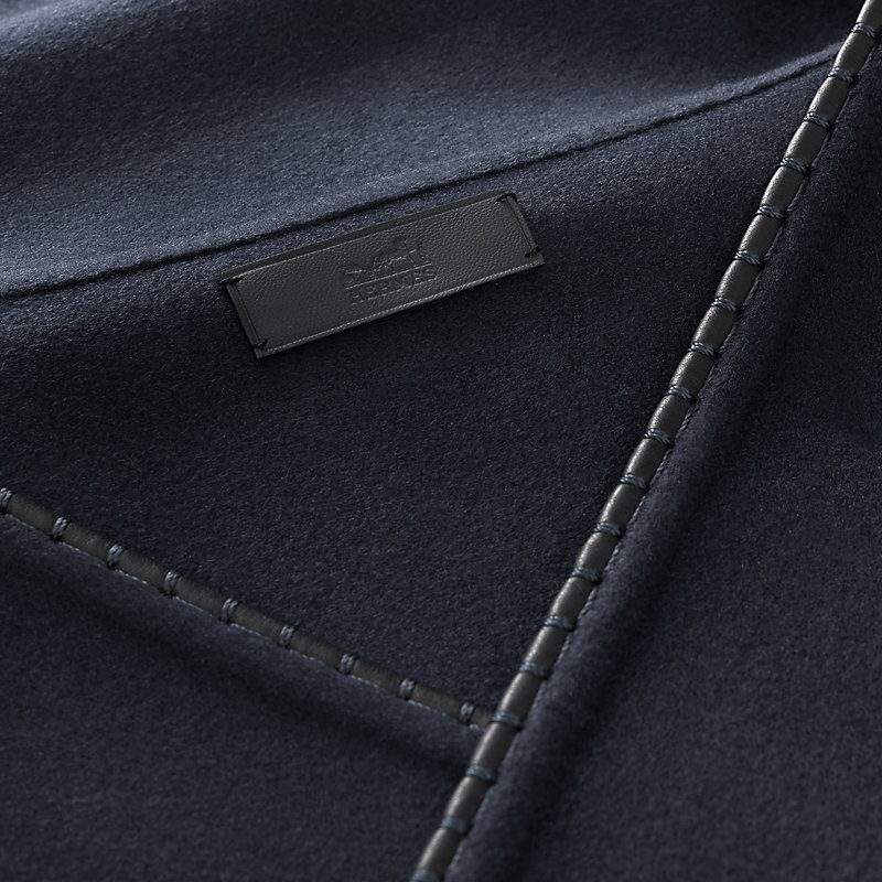 マフラー レザーパイピング | Hermès - エルメス-公式サイト